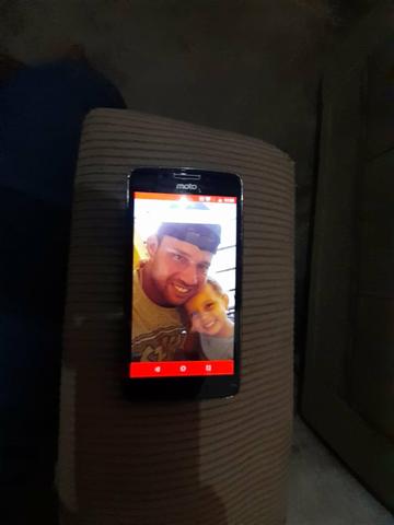 Vendo moto G5 de 32 GB