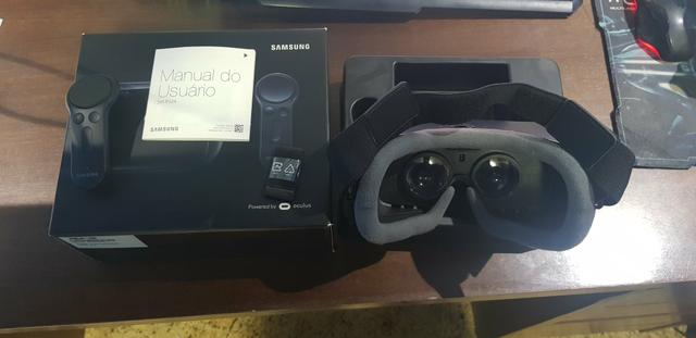 Óculos Samsung Gear VR com controle