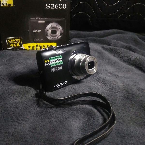 Câmera Nikon Coolpix S2600 - Completa