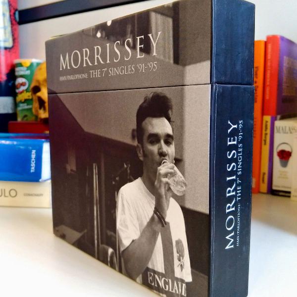 caixa de vinil compactos singles morrissey