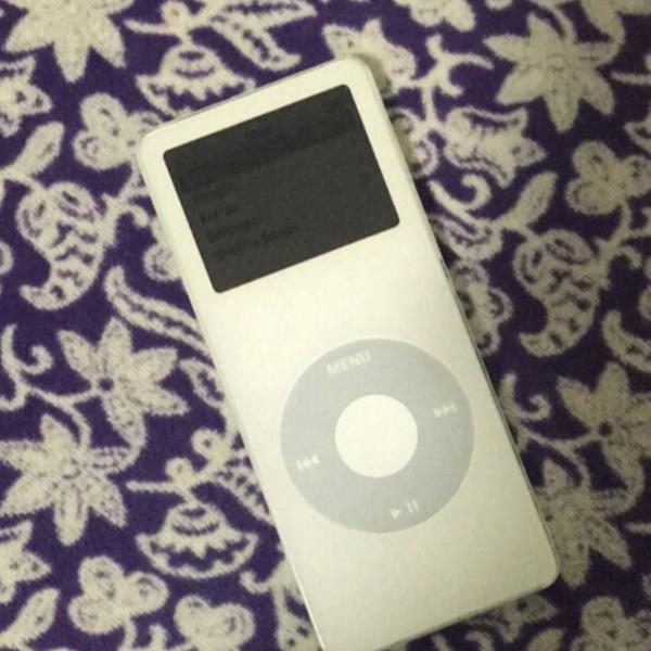 ipod nano 2gb