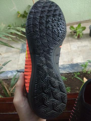 Chuteira Nike mercurial