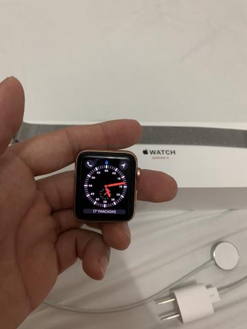 Apple 42 Watch Séries 3 Gold GPS + Celular