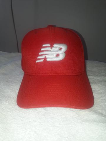 Boné New Balance novo