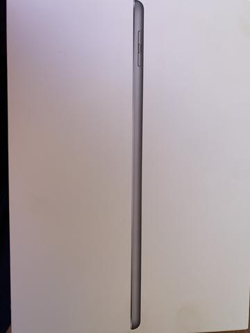 Caixa para iPad e Mac book pro