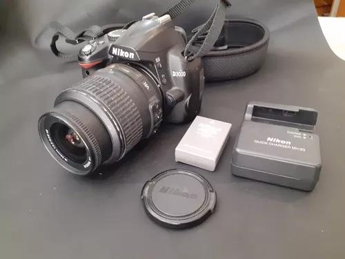 Câmera Nikon D3000 Com Lente 18-55mm
