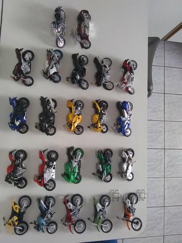 Coleção mini motos com 22 pcs