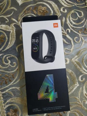 Xiaomi mi band 4