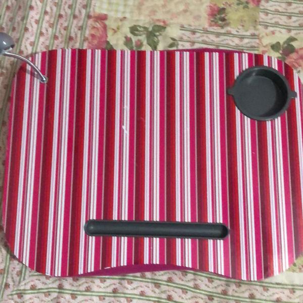 almofada para notebook com luminária