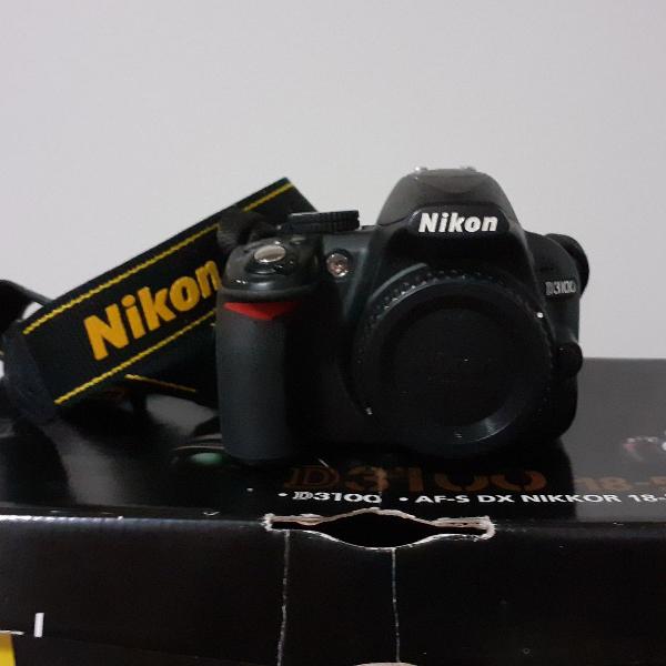 câmera Nikon d3100