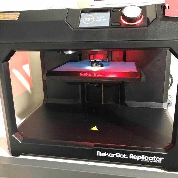 impressora 3d makerbot replicator (incluindo 2° cabeça