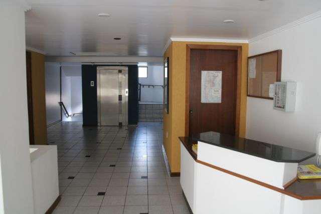 Apartamento com 1 Quarto para Alugar, 52 m² por R$ 250/Dia