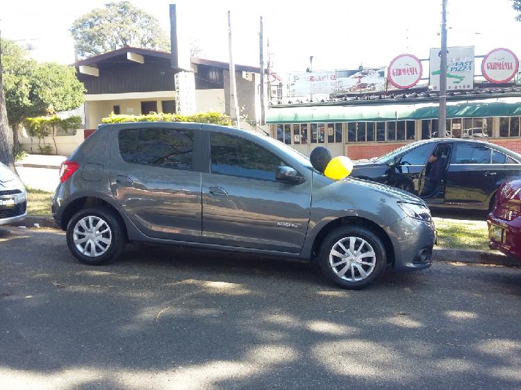 Sandero 1.6 Renault