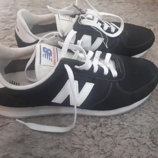 Tênis New Balance