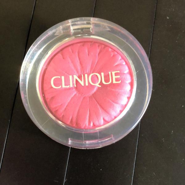 blush clinique edição especial campanha câncer de mama