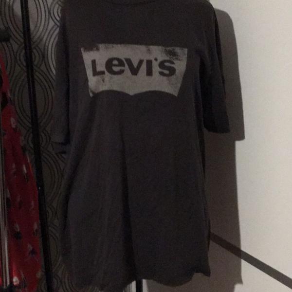 camiseta levis