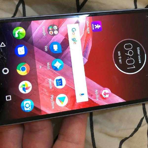 moto Z2 play 64 GB