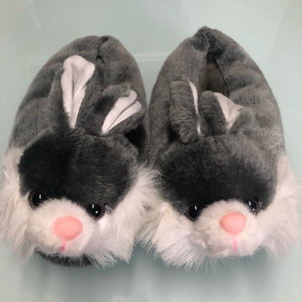 pantufa fofa de coelho