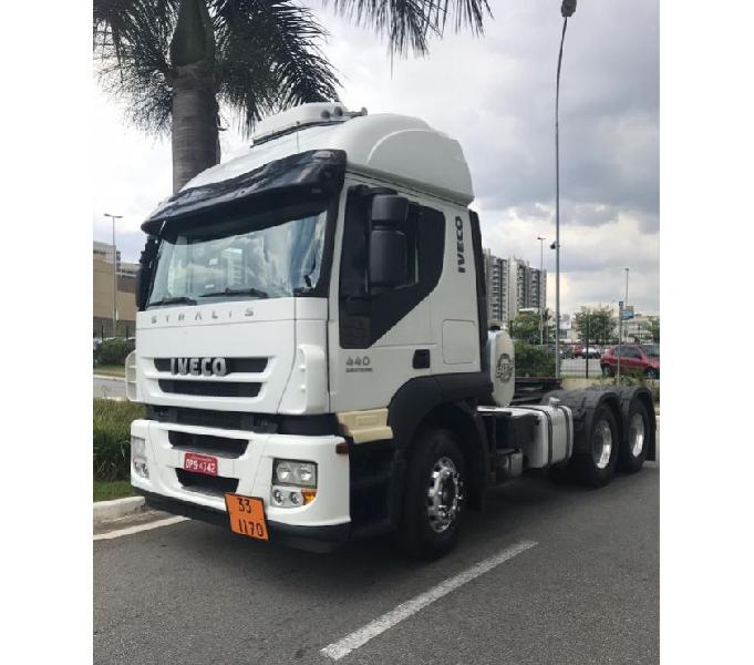 Iveco Hi way 440 2013 6x2 completo tenho manual e chave