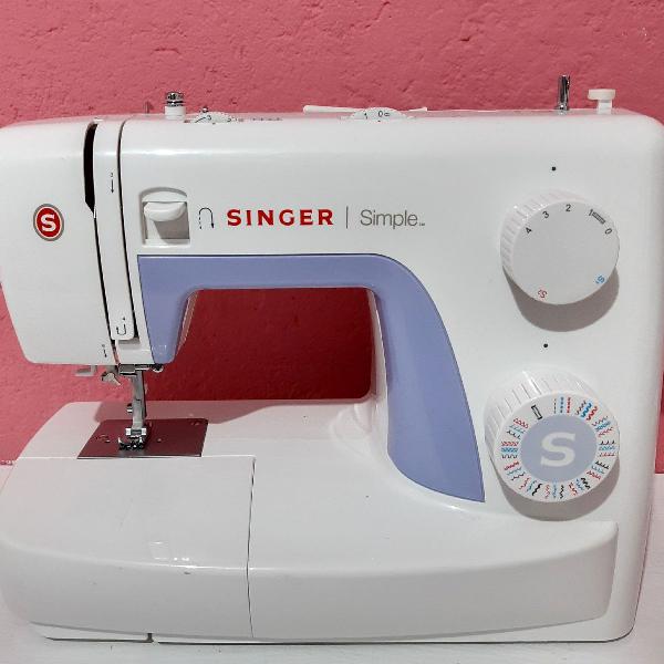 Máquina de Costura Singer Simple 3232 Mecanica
