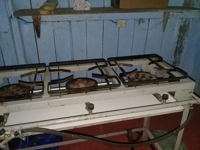 Vendo fogão