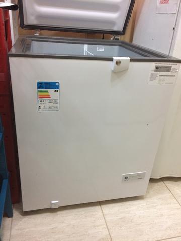 Vendo freezer com função refrigerador e freezer 950