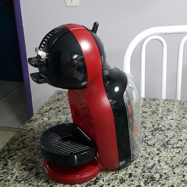 cafeteira dolce gusto arno
