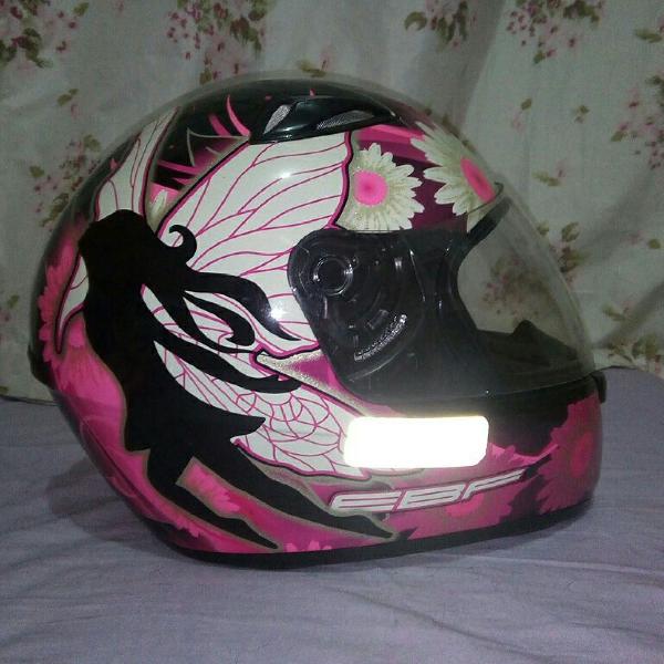 capacete rosa ebf