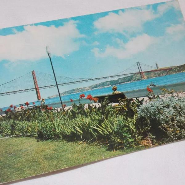 cartão postal não circulado lisboa ponte 25 de abril