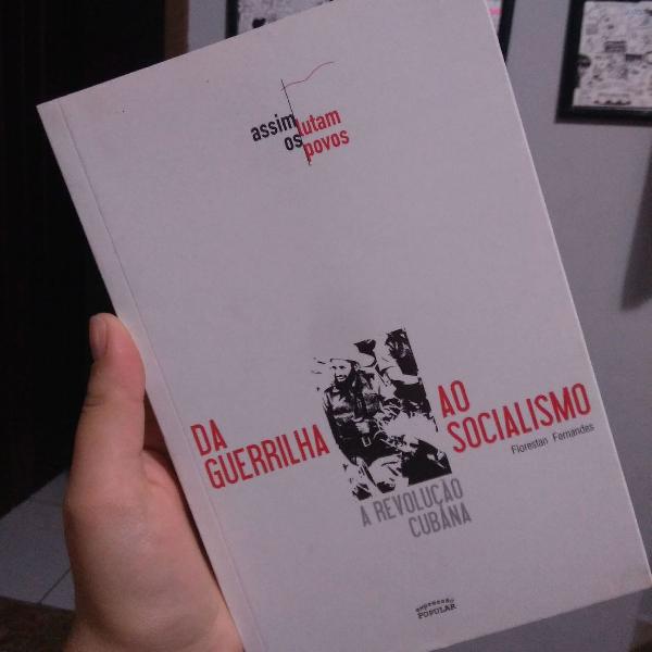 livro " da guerrilha al socialismo - a revolução cubana"
