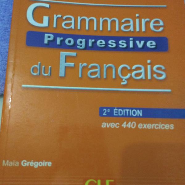 livro grammaire progressiva du français niveau débutant
