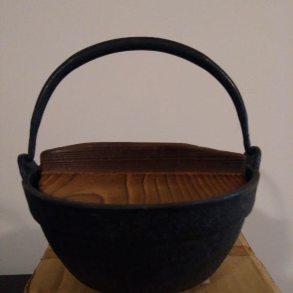 mini panela vintage de ferro fundido japonesa
