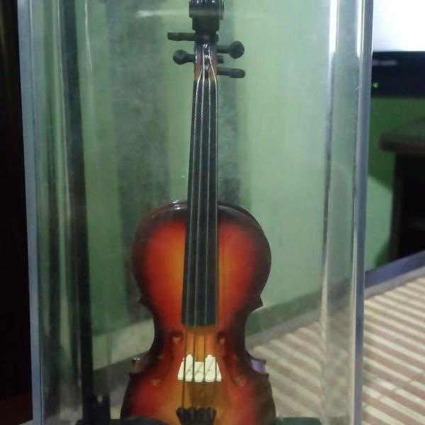 miniatura violino