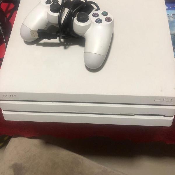 playstation 4 branco 4k 1t, semi novo na garantia