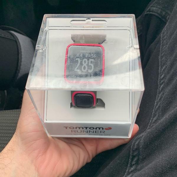 relogio tomtom runner