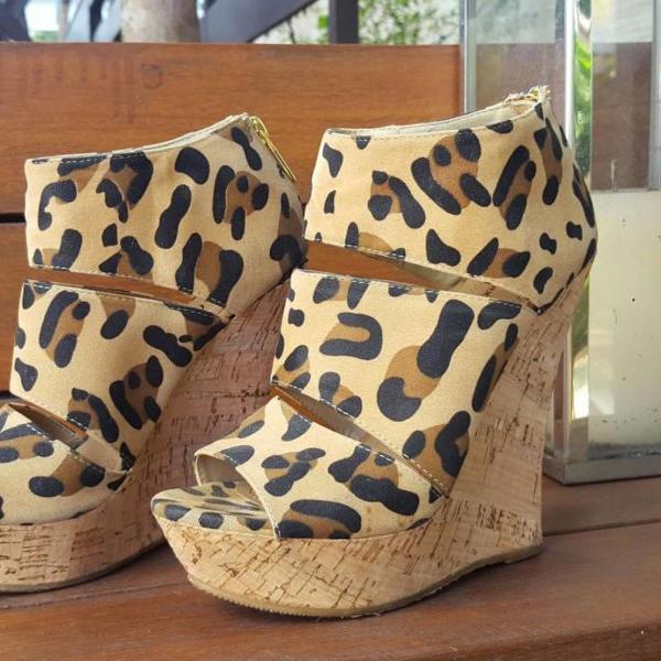 Ankle Boot Plataforma Importada
