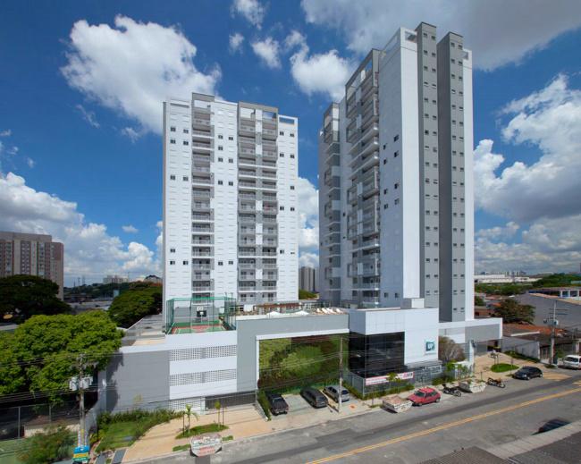 Apartamento com 3 Quartos à Venda, 61 m² por R$ 358.000