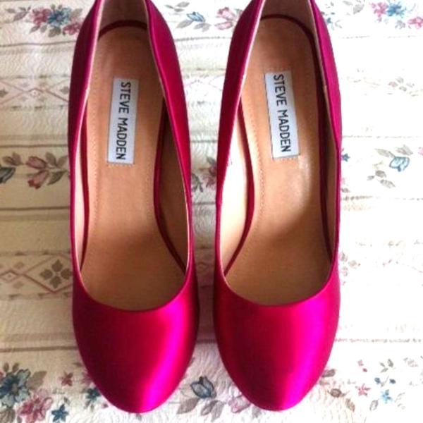 Sapato Pink de Salto com Strass - Steve Madden