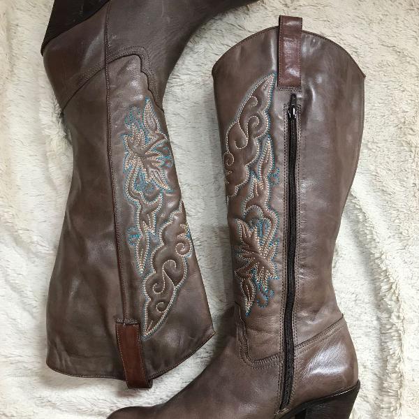 bota country couro detalhe azul n37