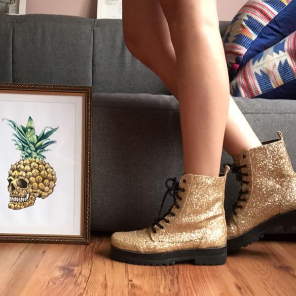 bota festival farm com glitter