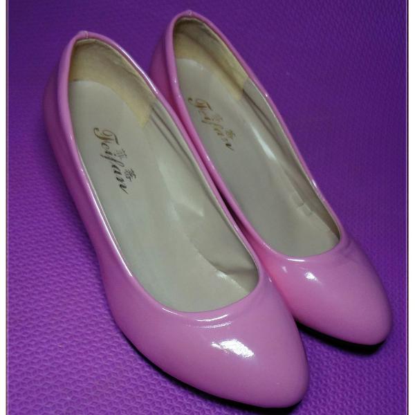 sapato feminino salto baixo- cor rosa
