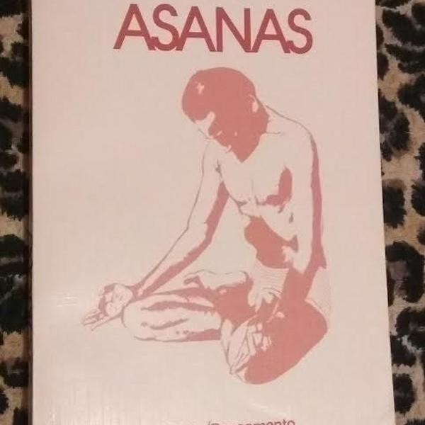 asanas - yoga