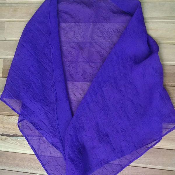 lenço ultra violeta