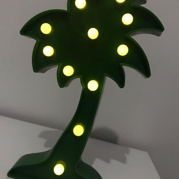 luminária palmeira