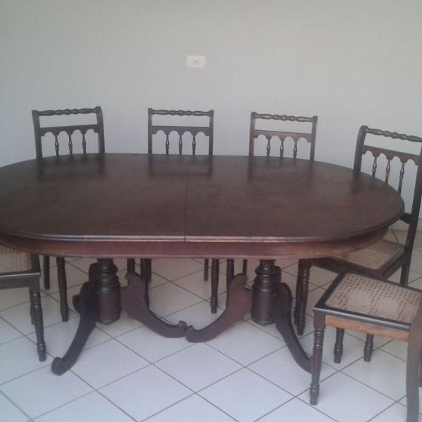 mesa estilo colonial