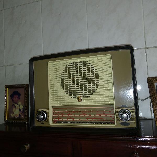 rádio antigo philips valvulado