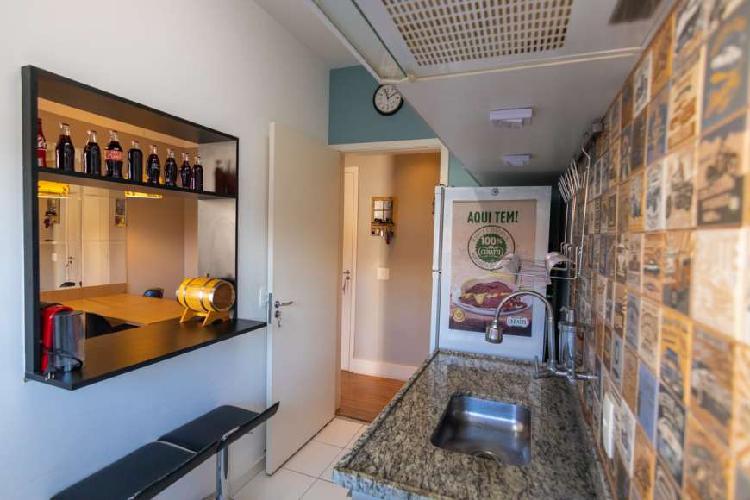 Apartamento com 2 Quartos à Venda, 47 m² por R$ 290.000