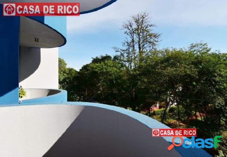 Apartamento com 3 dorms em Londrina - Centro por 310 mil à