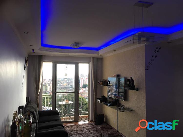 Apartamento de 65 m²/ 3 Dormitórios à Venda na Vila Ema,