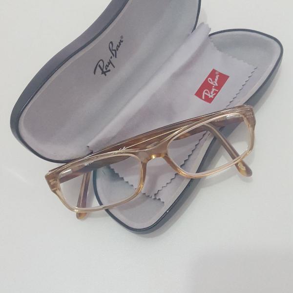 Armação Ray Ban translúcida